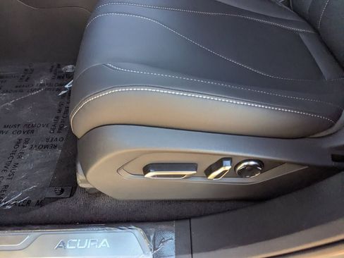New 2026 Acura RDX SH-AWD image 25