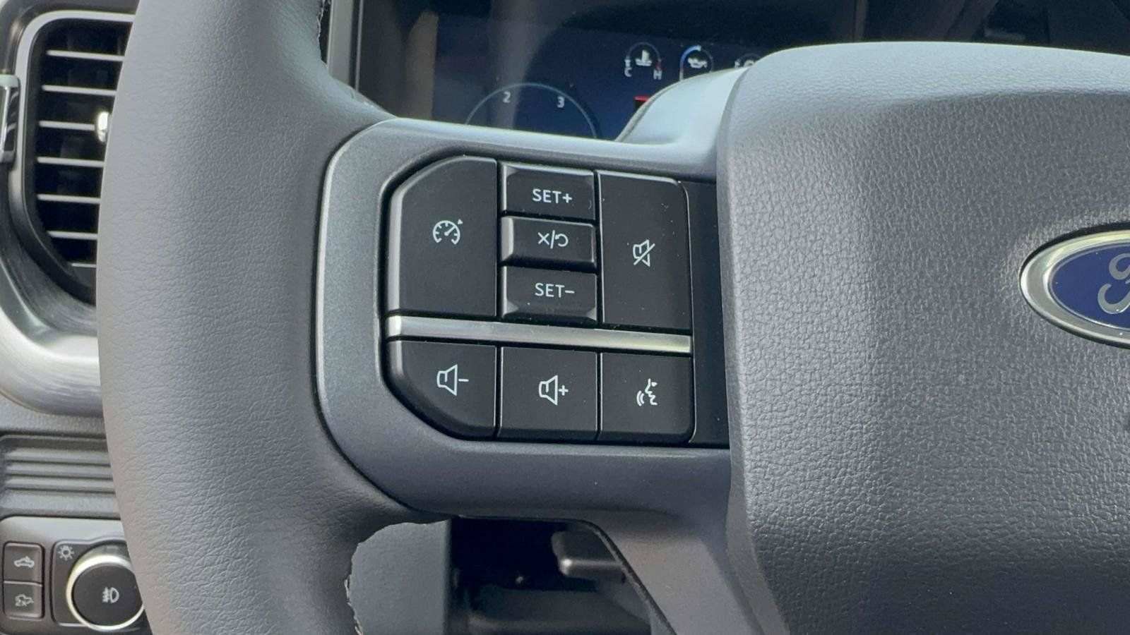 New 2026 Ford F250 Lariat AWD/4WD image 23