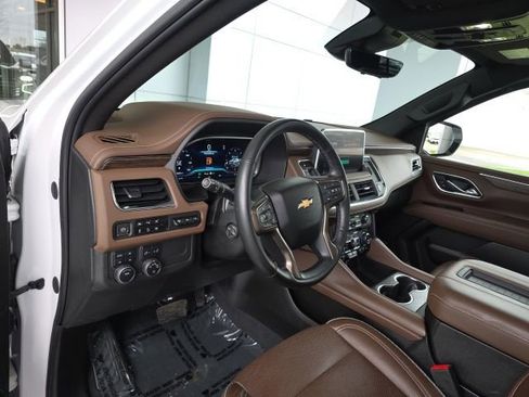 Used 2023 Chevrolet Tahoe High Country AWD/4WD image 26