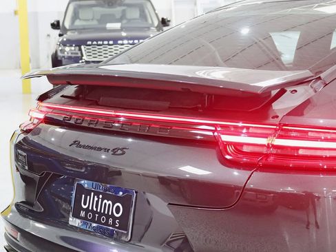 Used 2020 Porsche Panamera 4S AWD/4WD image 12