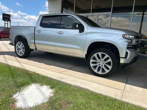 Used 2020 Chevrolet Silverado 1500 RST w/ Texas Edition AWD/4WD image 1