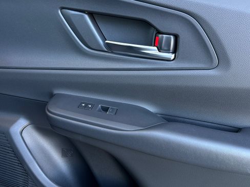 New 2026 Toyota Prius Plug-In Hybrid FWD image 20