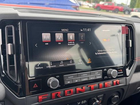Used 2025 Nissan Frontier PRO-4X w/ Pro Convenience Package AWD/4WD image 23