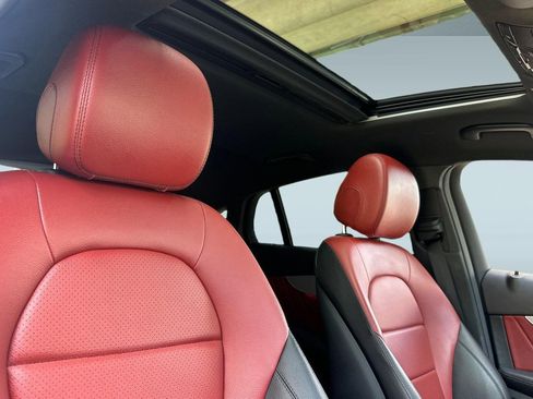 Used 2021 Mercedes-Benz GLC 300 4MATIC Coupe image 26