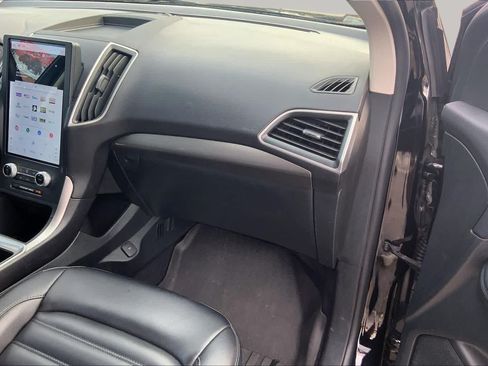 Used 2024 Ford Edge SEL AWD/4WD image 19