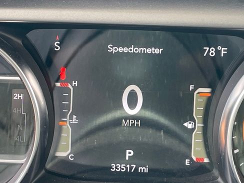 Used 2023 Jeep Wrangler Sport S image 9