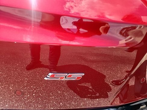 Used 2016 Chevrolet Camaro SS RWD image 16