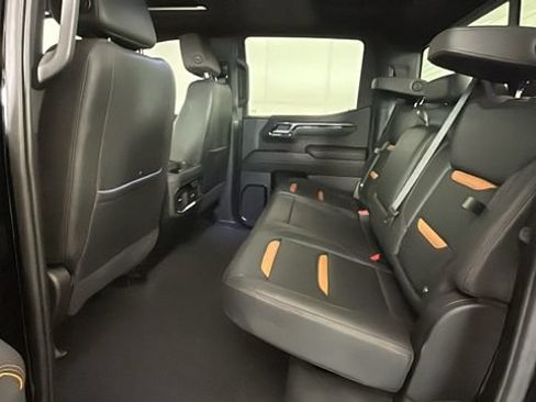 Used 2023 GMC Sierra 1500 AT4 w/ Technology Package AWD/4WD image 26