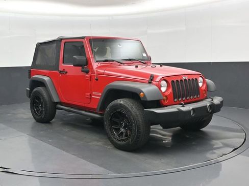 Used 2011 Jeep Wrangler Sport w/ Connectivity Group AWD/4WD image 1