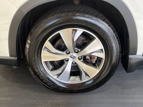 Used 2020 Subaru Ascent Premium w/ Convenience Package AWD/4WD image 5