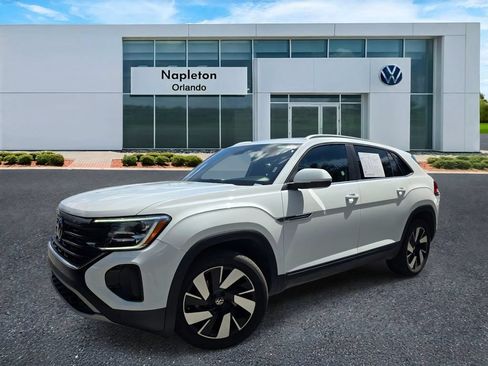 Used 2025 Volkswagen Atlas Cross Sport SE AWD/4WD image 39