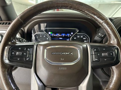 Used 2021 GMC Sierra 3500 Denali w/ Denali Ultimate Package AWD/4WD image 29