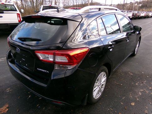 Used 2018 Subaru Impreza 2.0i Premium w/ Eyesight & BSD & Rcta image 9