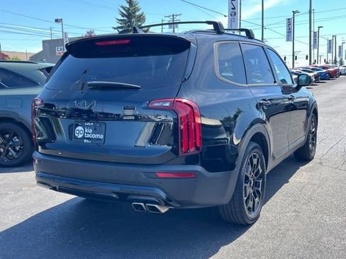 Used 2022 Kia Telluride SX w/ SX Prestige Package AWD/4WD image 9