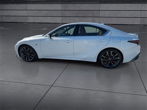 Certified 2024 Lexus IS 300 F Sport image 5