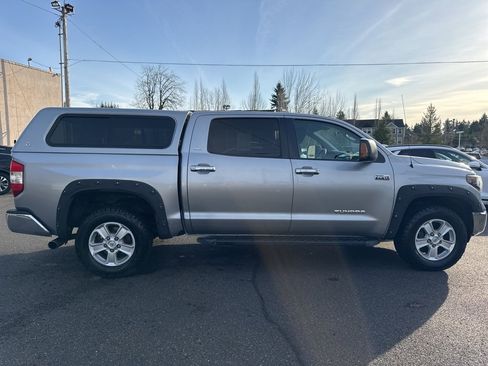 Used 2014 Toyota Tundra SR5 image 10