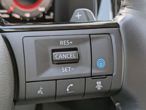 Used 2023 Nissan Pathfinder Platinum w/ Cargo Package image 22