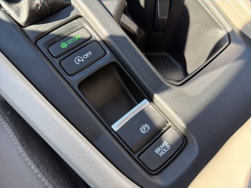 Used 2025 Honda Accord SE image 21