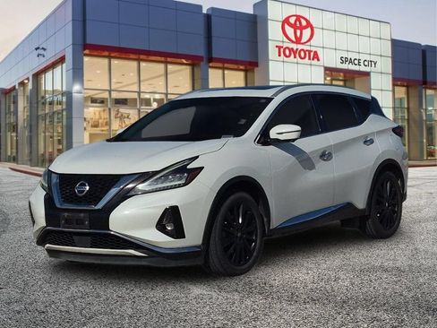 Used 2019 Nissan Murano Platinum FWD image 2