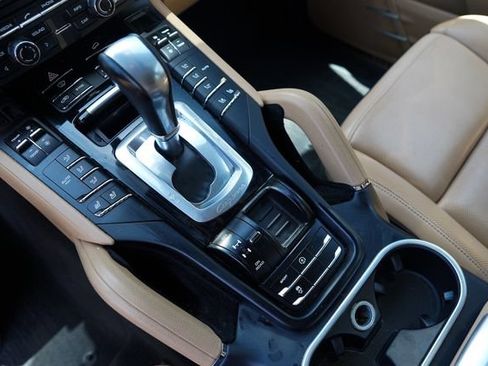Used 2016 Porsche Cayenne AWD/4WD image 35