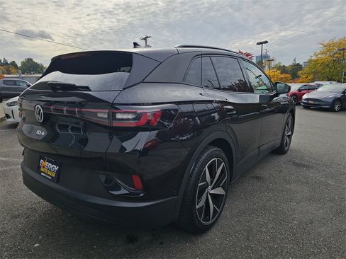 Used 2023 Volkswagen ID.4 Pro S image 8