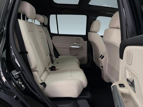 New 2026 Mercedes-Benz GLB 250 image 24