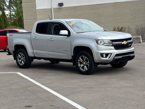 Used 2017 Chevrolet Colorado Z71 AWD/4WD image 8