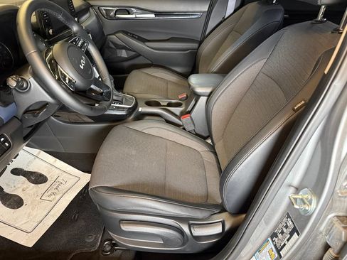 Used 2023 Kia Seltos S AWD/4WD image 20