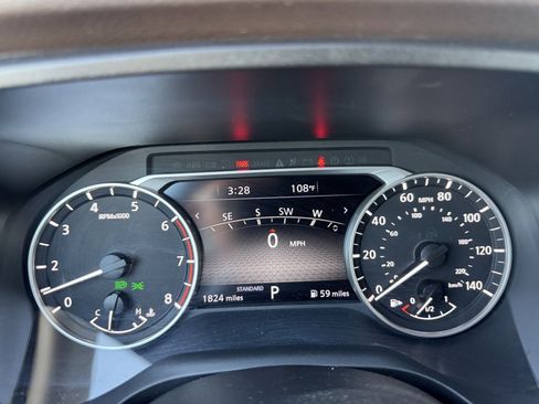 Used 2023 Nissan Rogue SL w/ SL Premium Package image 19