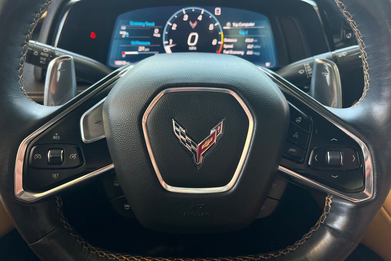 Used 2020 Chevrolet Corvette Stingray Preferred Cpe w/ 2LT Preferred Equipment Group RWD image 25