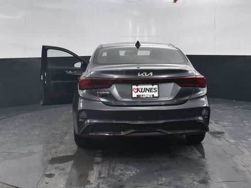 Used 2024 Kia Forte LXS image 8