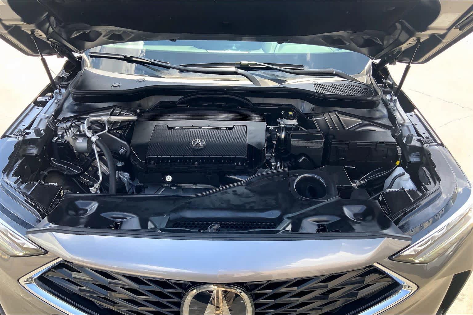 Used 2025 Acura MDX FWD image 32