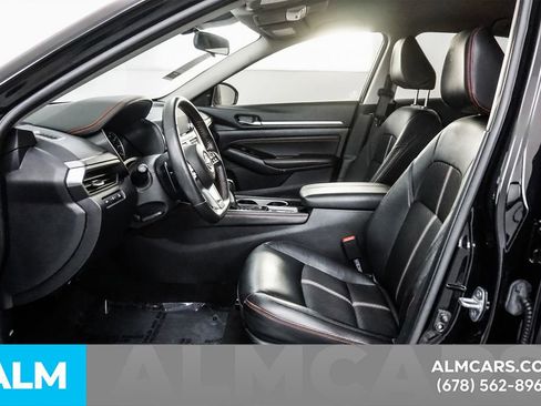 Used 2023 Nissan Altima 2.5 SR AWD/4WD image 16