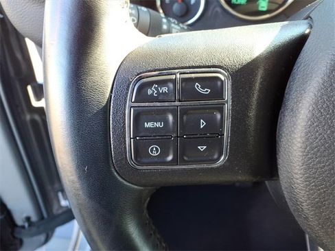 Used 2018 Jeep Wrangler Unlimited Sahara w/ Connectivity Group image 16