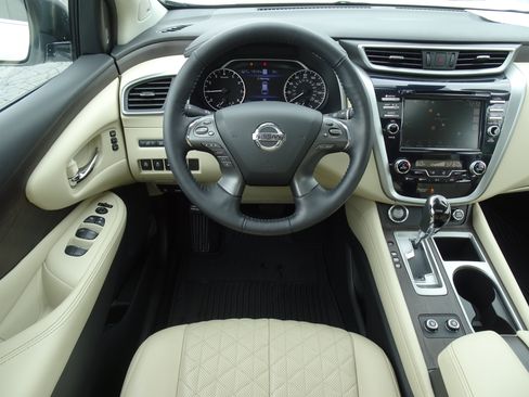 Used 2022 Nissan Murano Platinum w/ Cargo Package AWD/4WD image 10