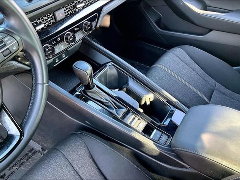 Used 2024 Honda Accord Sport image 15