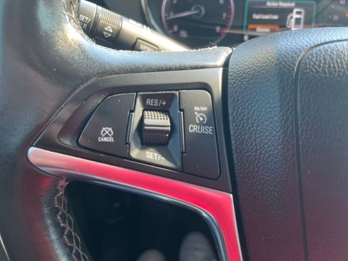 Used 2018 Buick Encore Preferred image 13