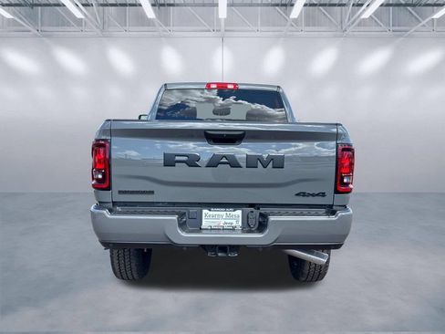 New 2026 RAM 2500 Big Horn AWD/4WD image 5