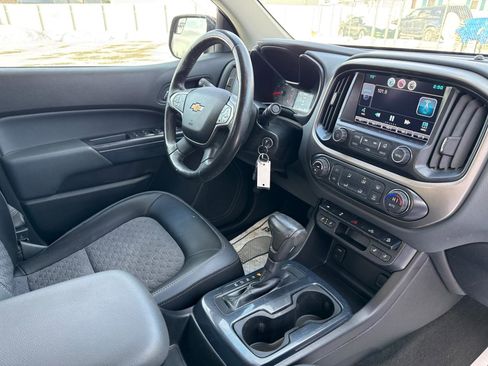 Used 2015 Chevrolet Colorado Z71 image 10