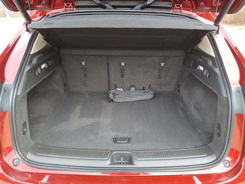 Used 2023 Buick Envision Essence w/ Sport Touring Package image 11