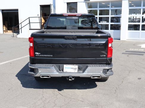 Used 2025 Chevrolet Silverado 1500 LTZ w/ LTZ Convenience Package II AWD/4WD image 20