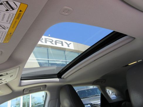 Used 2016 Lexus RX 350 AWD w/ Premium Package image 17