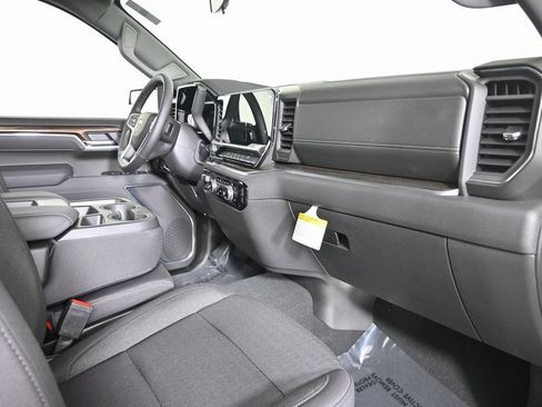 New 2026 Chevrolet Silverado 1500 LT w/ Max Trailering Package AWD/4WD image 15