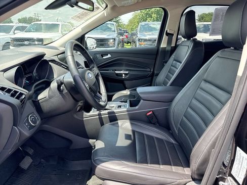 Used 2019 Ford Escape Titanium AWD/4WD image 20