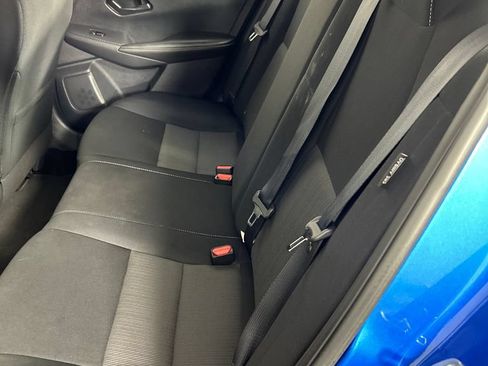 Used 2025 Nissan Sentra SV FWD image 17