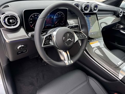 New 2026 Mercedes-Benz GLC 300 GLC 300 image 10