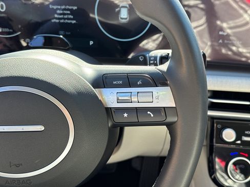 Certified 2025 Hyundai Tucson SEL image 26