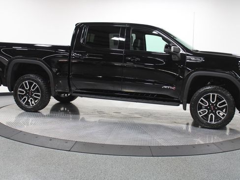 New 2026 GMC Sierra 1500 AT4 w/ AT4 Premium Package image 17