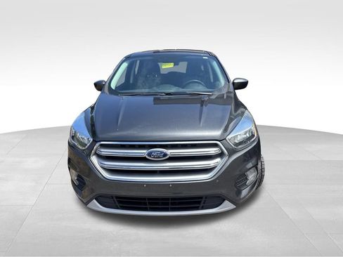 Used 2017 Ford Escape SE AWD/4WD image 3