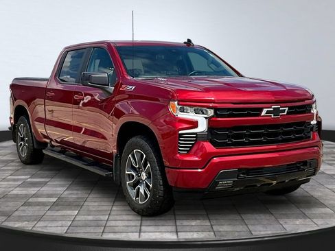 Used 2024 Chevrolet Silverado 1500 RST w/ Convenience Package II AWD/4WD image 3